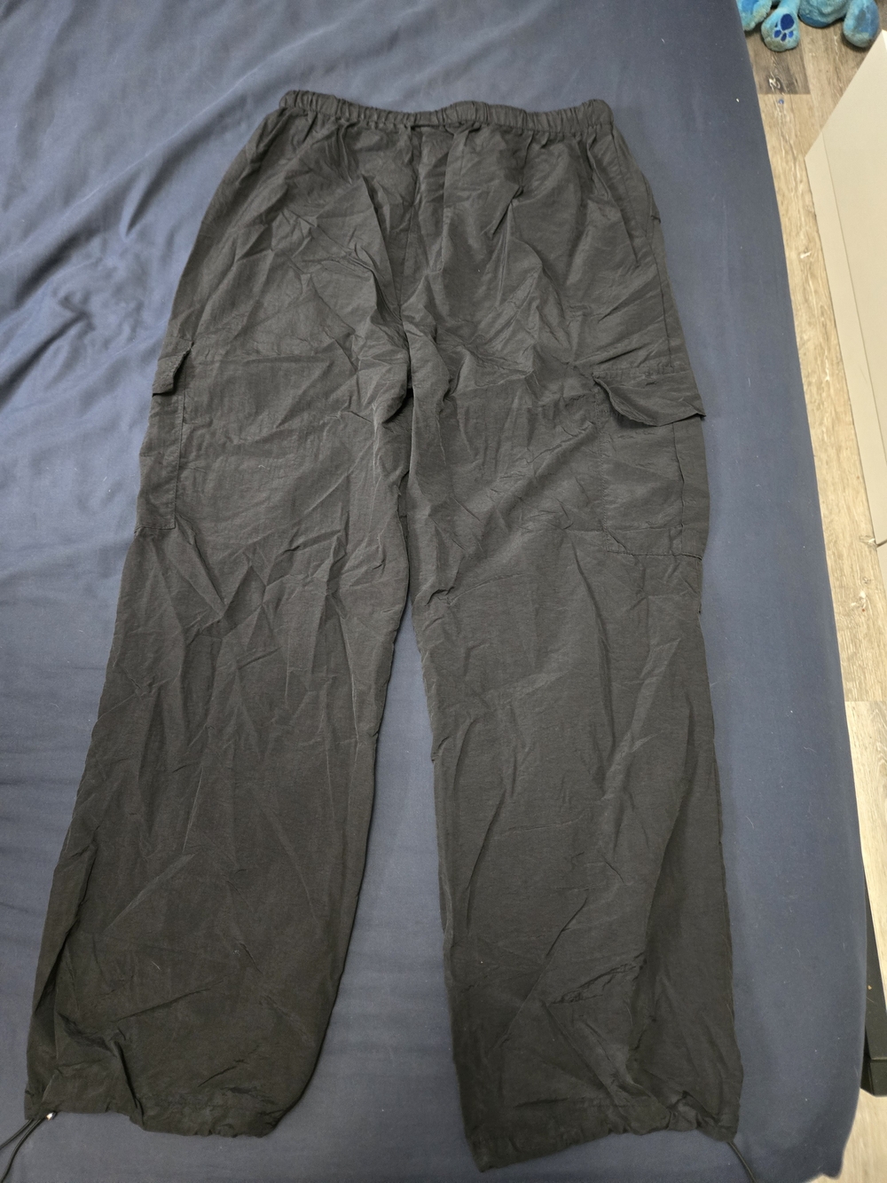 Black Cargo Drawstring Men’s Pants - Picture 2 of 3